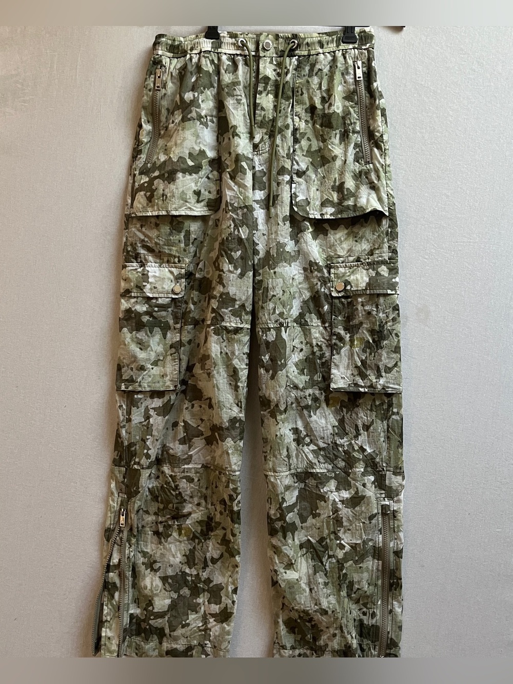 Moose Knuckles Clermont Camo Utility Cargo Pants Drawstring Womens M